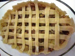 פאי עוגת תפוחים ומייפל טבעונית